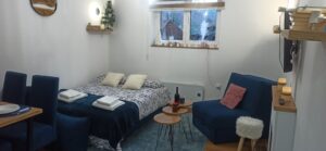 Brzece smestaj - Apartman Nina - izgled dnevne sobe