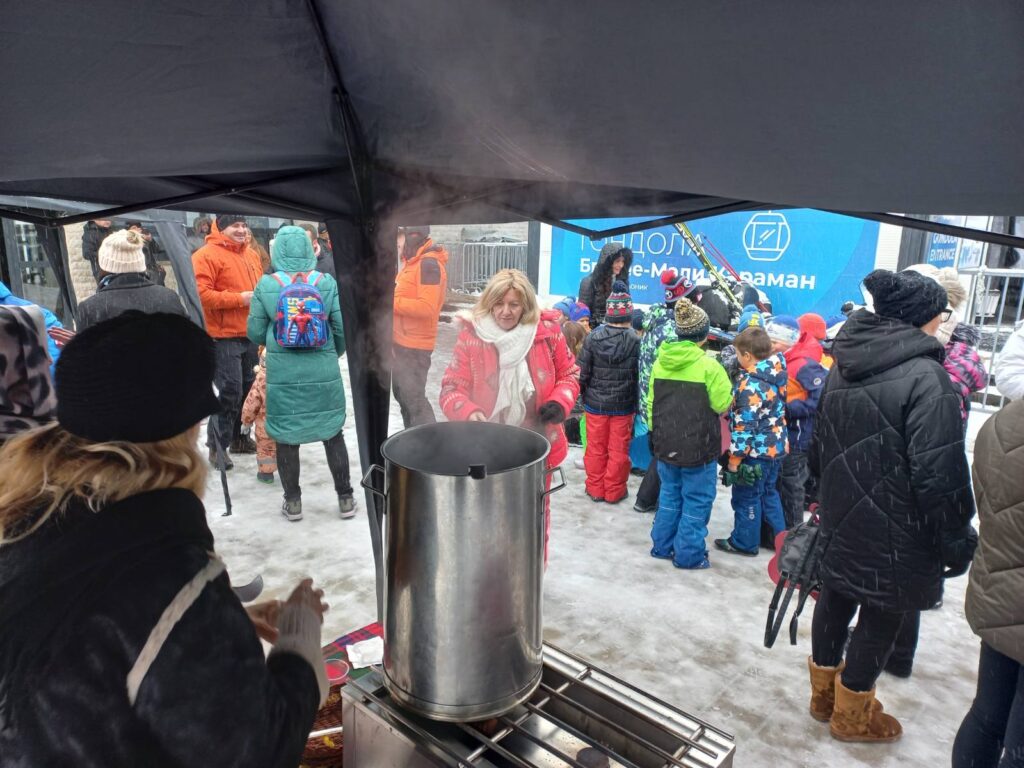 Kopaonik Ski opening kod gondole u Brzeću, prethodna sezona
